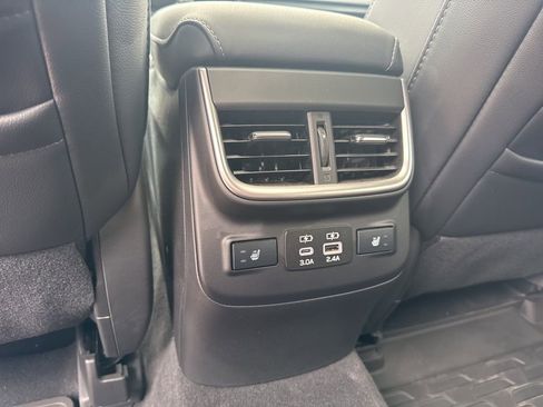 Used 2025 Subaru Outback Touring image 22