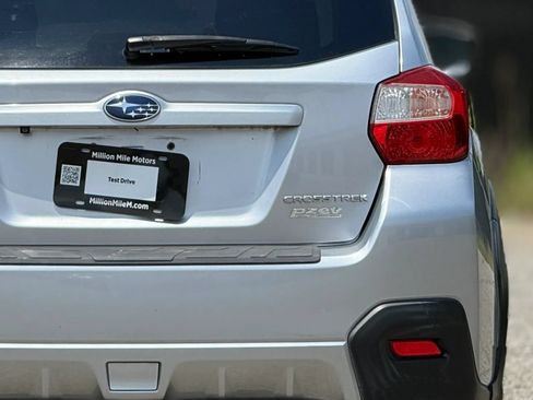 Used 2016 Subaru Crosstrek 2.0i Premium AWD/4WD image 14
