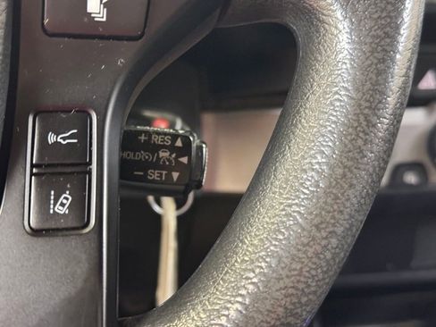 Used 2019 Toyota Tacoma SR w/ SR Convenience Package image 34