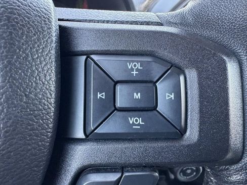 Used 2018 Ford F150 XLT w/ Equipment Group 302A Luxury AWD/4WD image 15