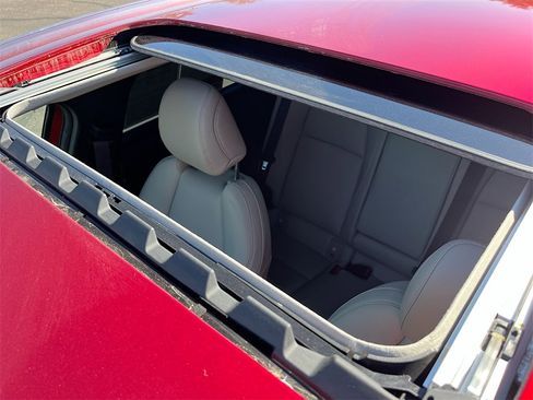 Used 2025 MAZDA CX-30 AWD 2.5 S w/ Preferred Package image 22