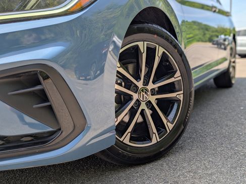 Used 2025 Volkswagen Jetta Sport image 31