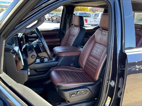 Used 2024 GMC Sierra 1500 Denali Ultimate image 7