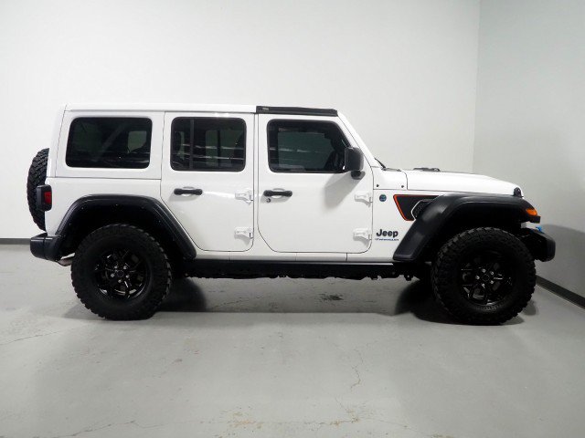 Used 2024 Jeep Wrangler 4xe AWD/4WD image 4