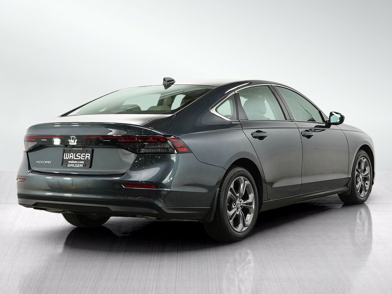 Used 2024 Honda Accord EX image 5