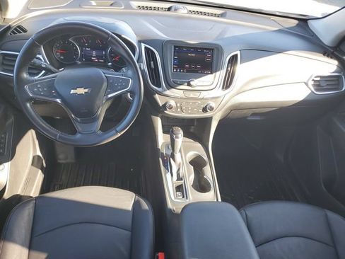 Certified 2021 Chevrolet Equinox LT AWD/4WD image 12