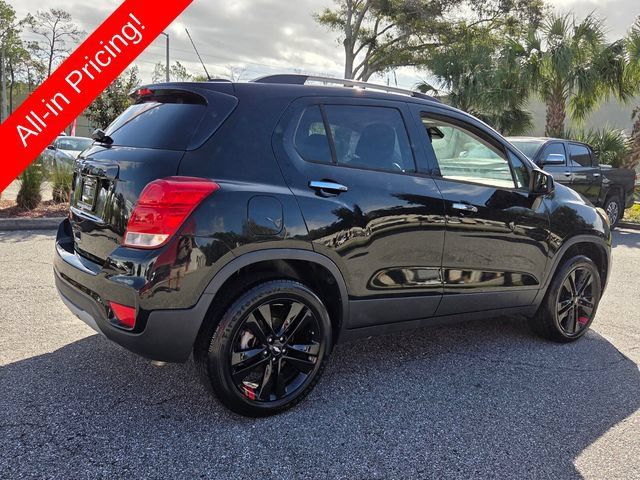 Used 2019 Chevrolet Trax LT w/ Redline Edition AWD/4WD image 5
