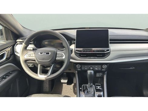 Used 2025 Jeep Compass Limited w/ Elite Group AWD/4WD image 13