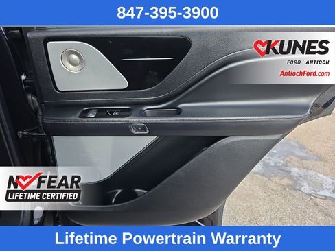 Used 2020 Lincoln Aviator Reserve w/ Equipment Group 201A image 30
