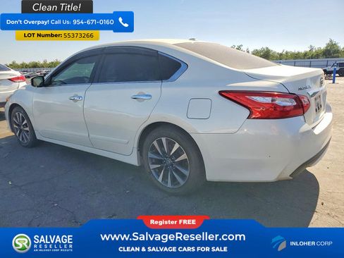 Used 2017 Nissan Altima 2.5 SL w/ 2.5 Technology Package FWD image 3