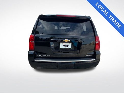 Used 2020 Chevrolet Suburban Premier w/ Max Trailering Package RWD image 4