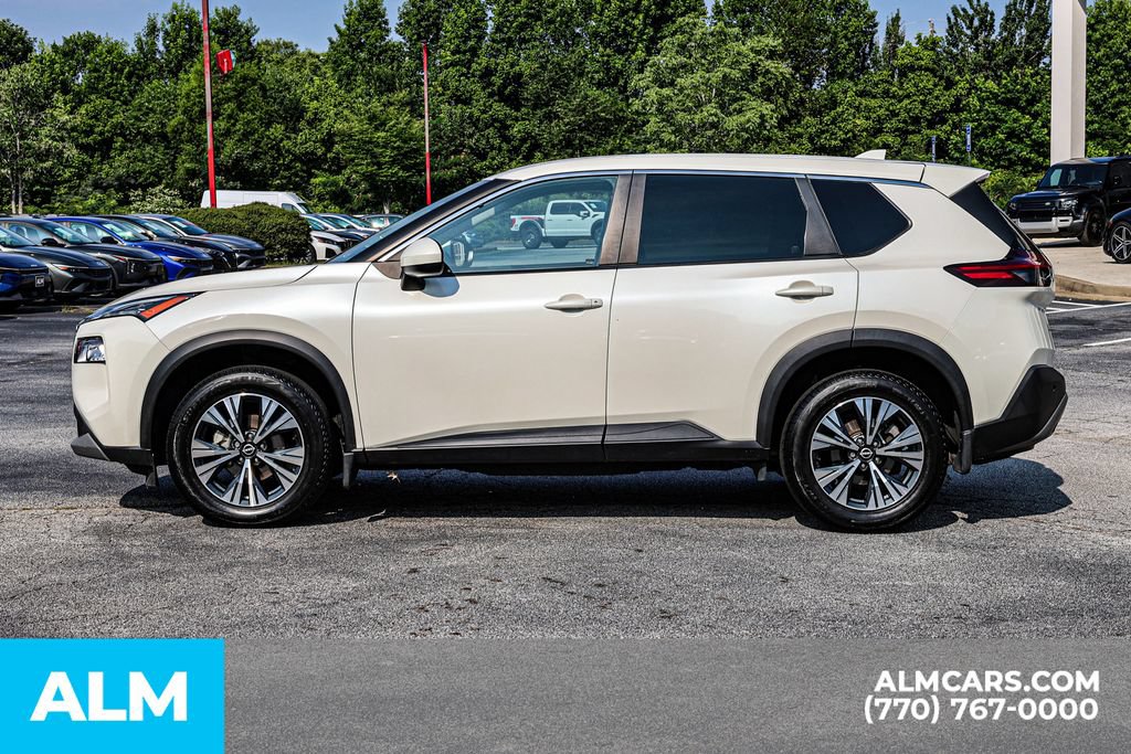 Used 2023 Nissan Rogue SV FWD image 8