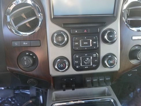 Used 2013 Ford F350 Lariat w/ Lariat Ultimate Pkg AWD/4WD image 14