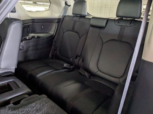 Used 2024 Honda Pilot EX-L image 18