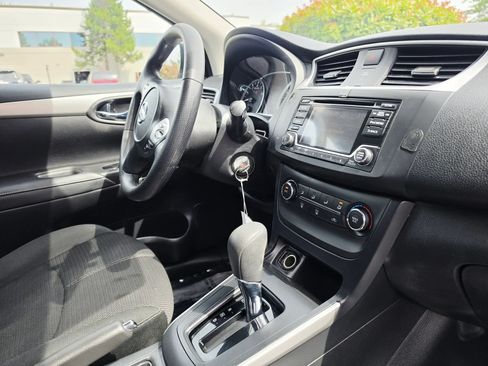 Used 2018 Nissan Sentra S FWD image 14