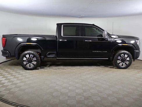Used 2024 GMC Sierra 2500 Denali w/ Denali Reserve Package image 19