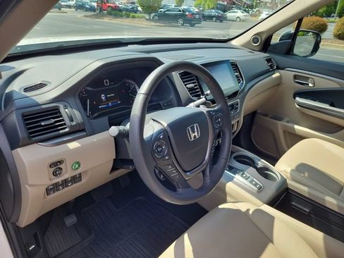 Certified 2023 Honda Ridgeline RTL-E image 12