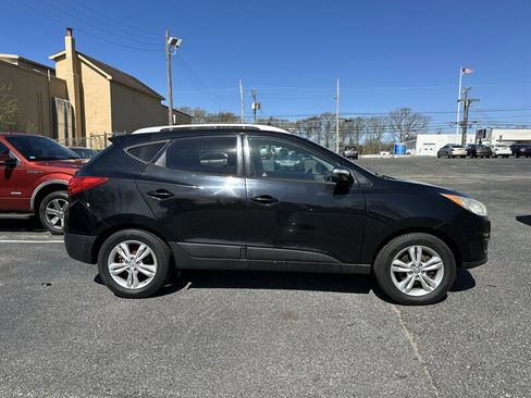 Used 2012 Hyundai Tucson GLS image 8