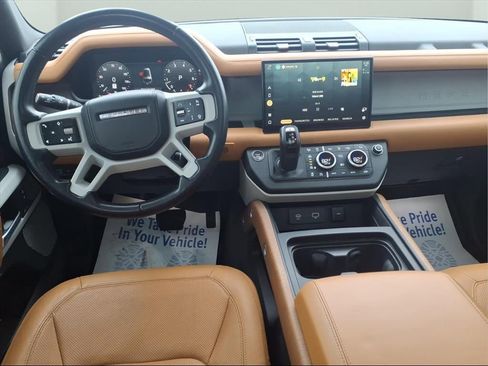 Used 2023 Land Rover Defender 130 First Edition image 9