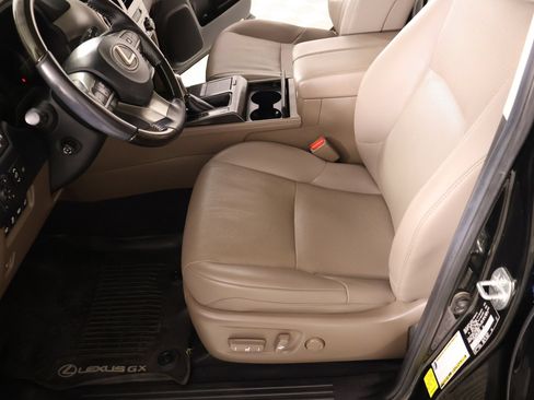 Used 2022 Lexus GX 460 Premium AWD/4WD image 12