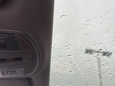 Used 2021 Hyundai Tucson Ultimate w/ Cargo Package image 26