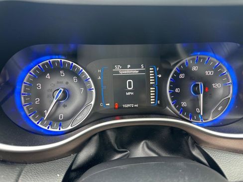 Used 2017 Chrysler Pacifica Touring Plus w/ Tire & Wheel Group image 32