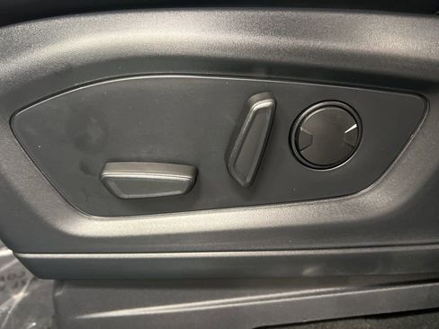 New 2026 Ford Explorer ST-Line w/ ST-Line Street Pack image 27