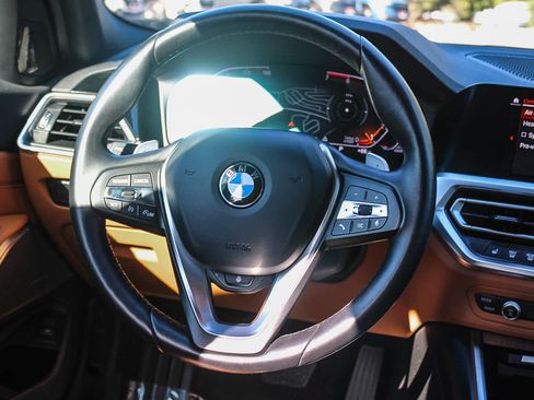 Used 2021 BMW 330i Sedan w/ Premium Package RWD image 15