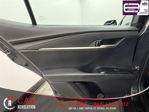 Used 2025 Toyota Camry SE FWD image 32