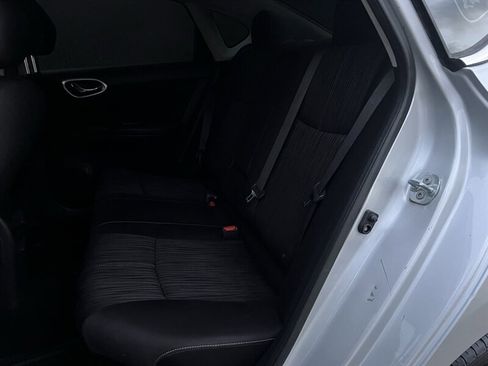 Used 2017 Nissan Sentra SV image 11