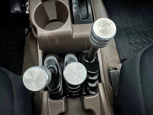 Used 2000 Toyota Tacoma PreRunner RWD image 23