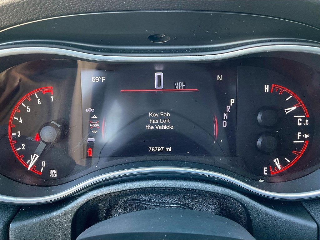 Used 2019 Dodge Durango SXT w/ 3rd Row Seating Group AWD/4WD image 13