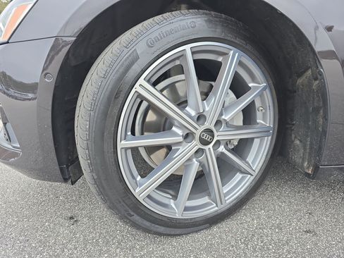 Certified 2025 Audi A6 Premium Plus image 31