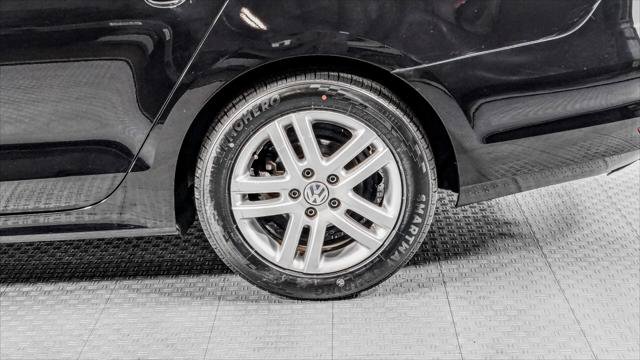 Used 2018 Volkswagen Jetta S FWD image 36