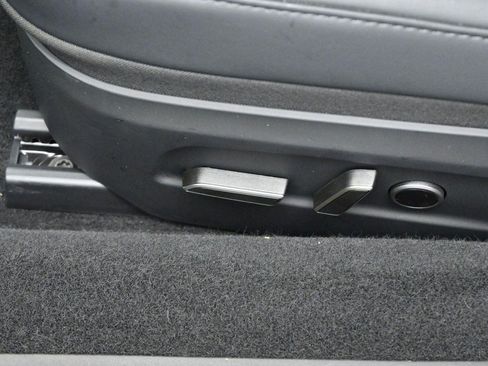 Used 2025 Tesla Model 3 Long Range RWD image 14