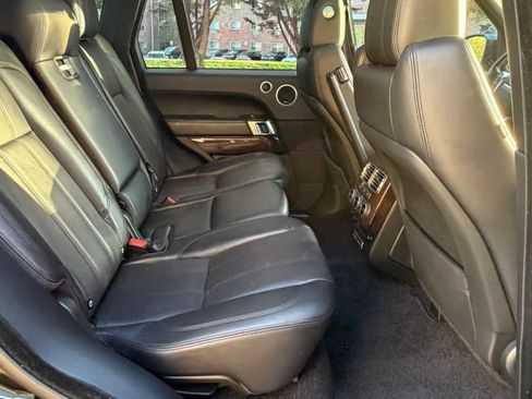 Used 2016 Land Rover Range Rover Supercharged AWD/4WD image 9