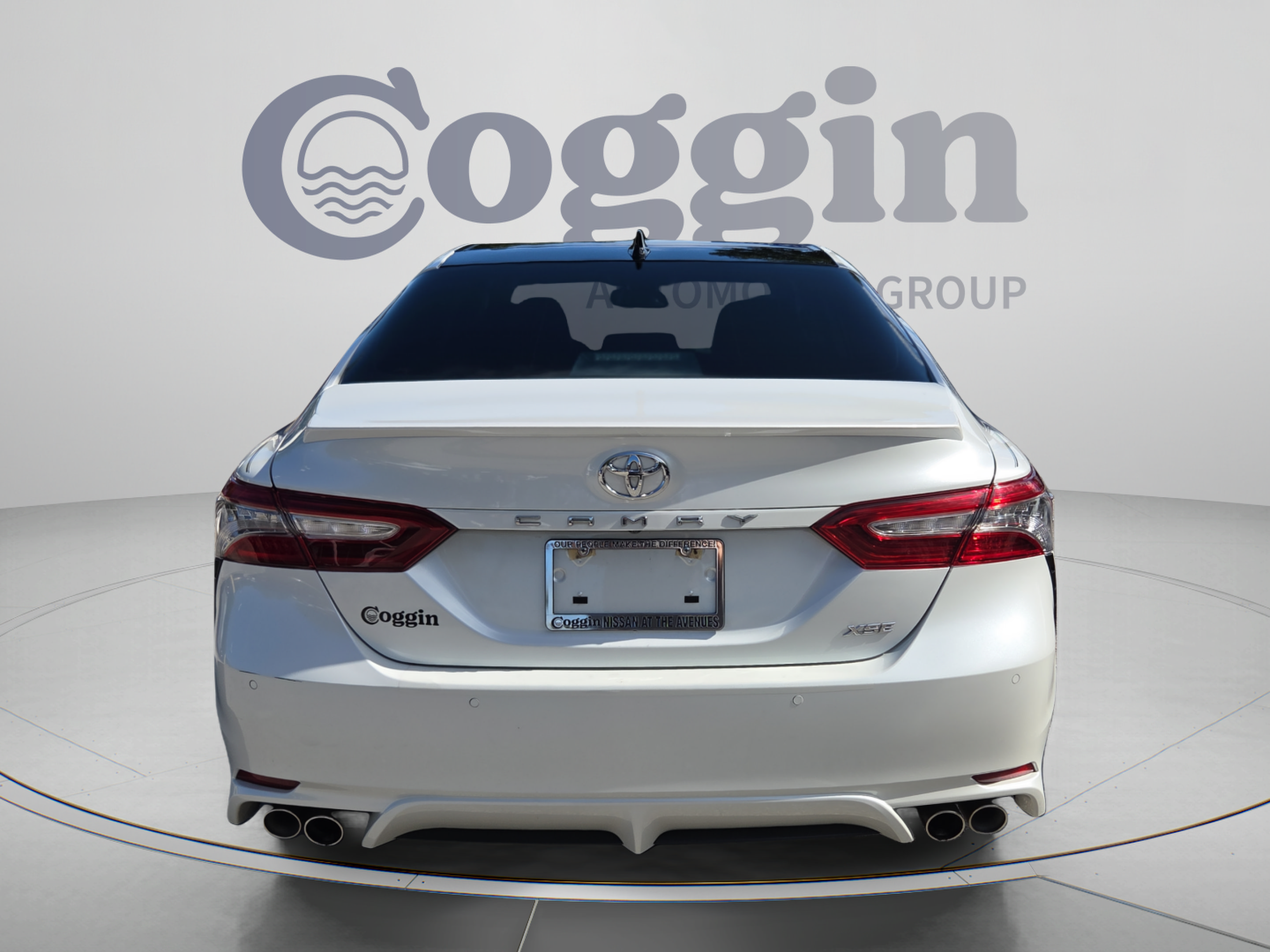 Used 2019 Toyota Camry XSE w/ Driver Assist Package FWD image 4