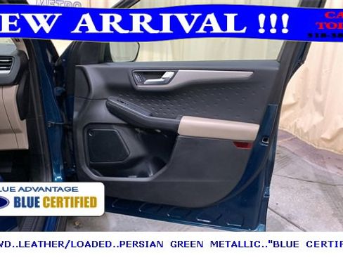 Certified 2020 Ford Escape SEL image 11