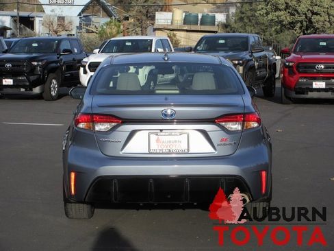 Certified 2023 Toyota Corolla SE image 6