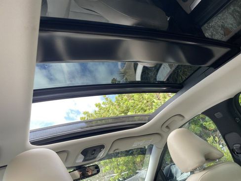 Used 2019 INFINITI QX50 Essential w/ Premium Audio Package FWD image 30
