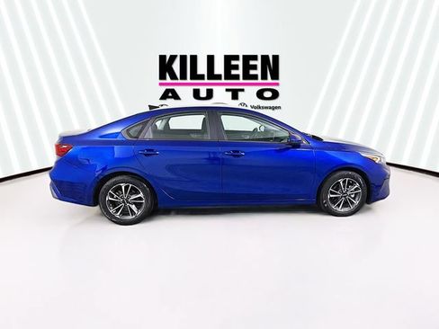 Used 2023 Kia Forte LXS FWD image 8