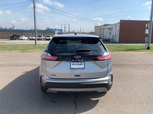 Used 2024 Ford Edge SEL image 6