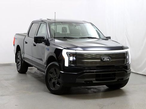 Used 2025 Ford F150 Lightning Lariat image 1