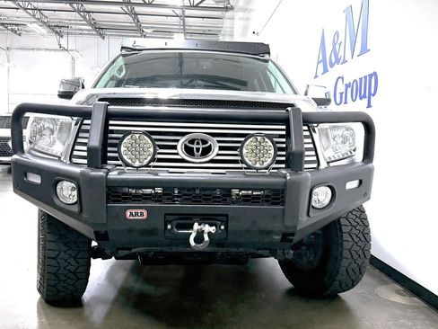 Used 2015 Toyota Tundra Limited w/ Limited Premium Package AWD/4WD image 2