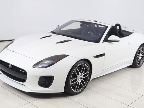 Used 2018 Jaguar F-TYPE R-Dynamic RWD image 29