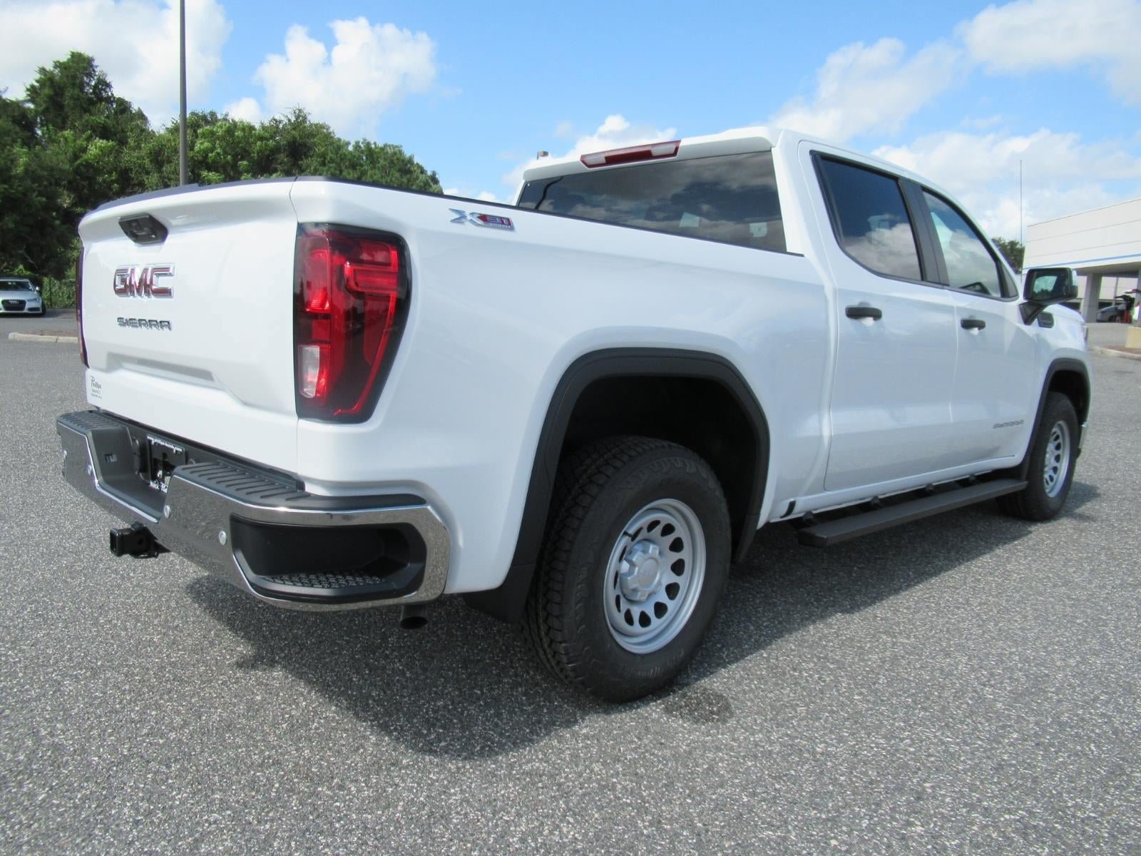 New 2026 GMC Sierra 1500 Pro w/ Pro Value Package AWD/4WD image 7