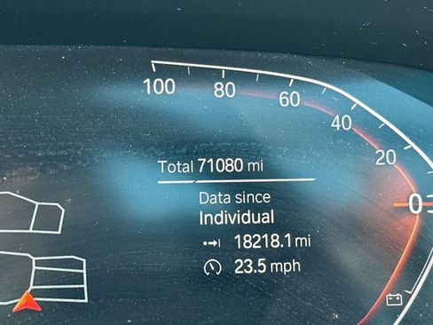 Used 2021 BMW X5 xDrive40i w/ M Sport Package image 31