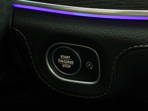 Used 2024 Mercedes-Benz GLS 580 4MATIC image 30
