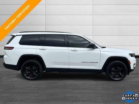 Used 2021 Jeep Grand Cherokee L Laredo AWD/4WD image 2