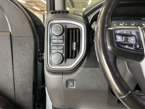 Used 2021 GMC Sierra 1500 Elevation AWD/4WD image 16